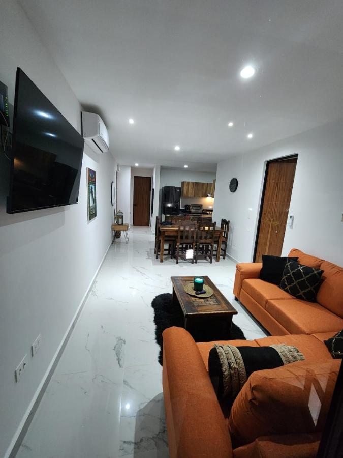 Astoria Gated Condos Κανκούν Εξωτερικό φωτογραφία